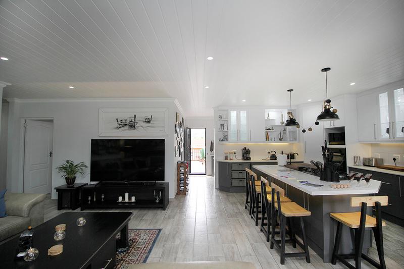 3 Bedroom Property for Sale in Tergniet Western Cape